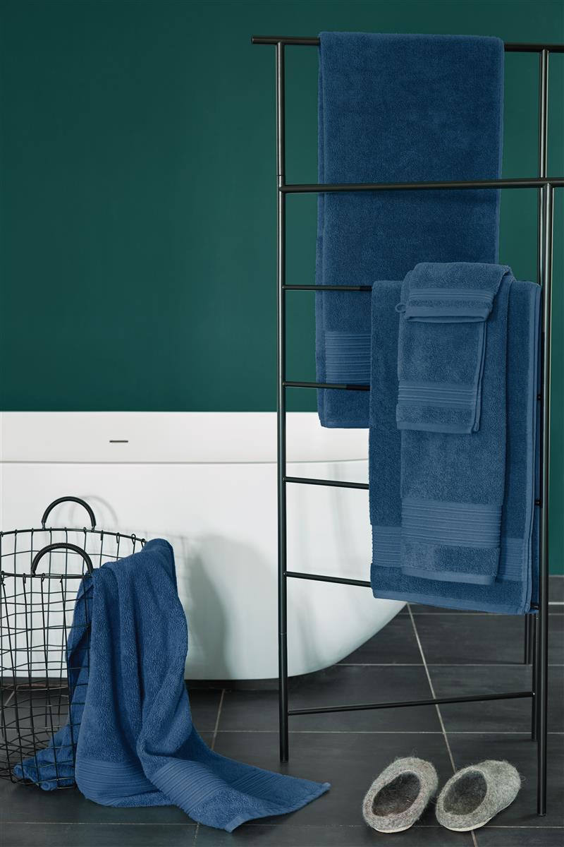 Beddinghouse Sheer Bath Textiles - Dark Blue