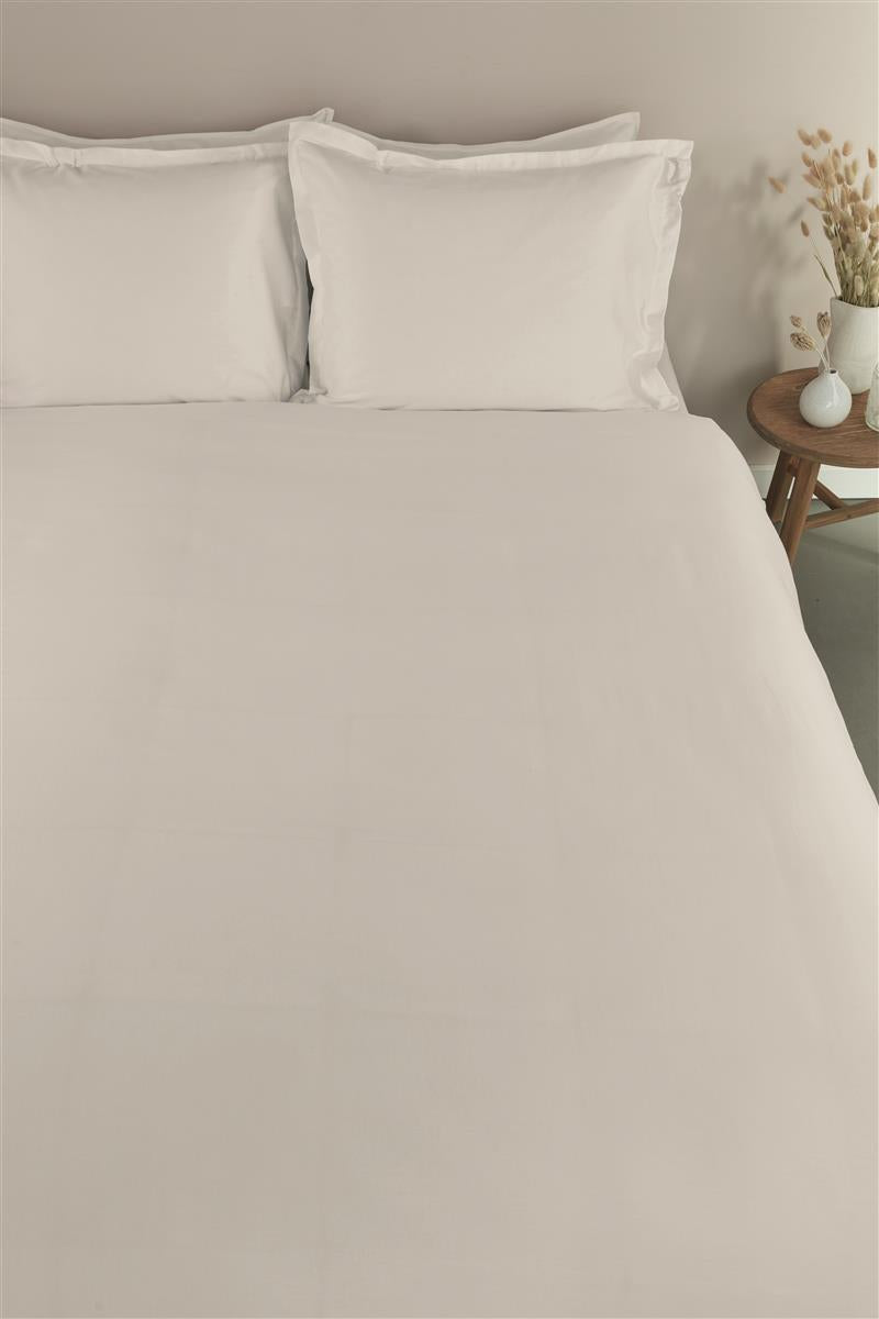 Ambiante Satin Uni duvet cover - White