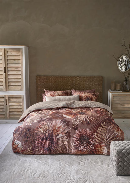 Riviera Maison Protea Duvet Cover - Stone Red