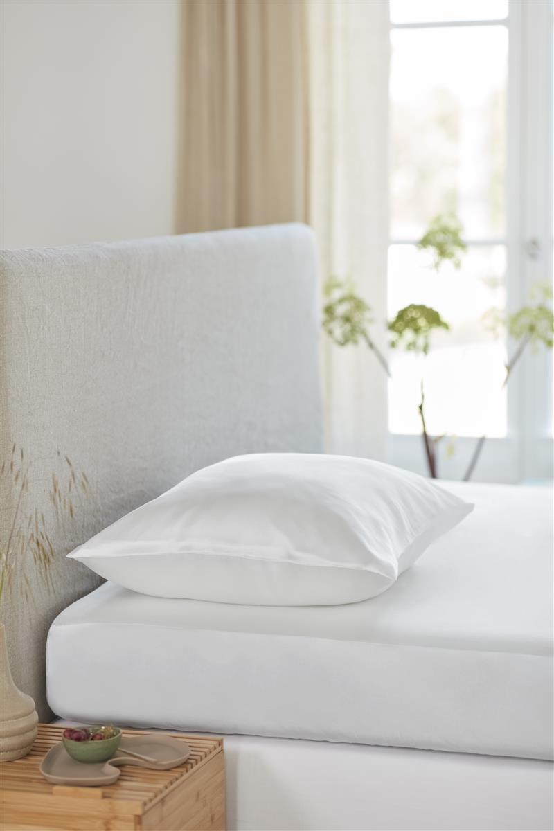 Silvana Silky Beauty Pillowcase - Off-white