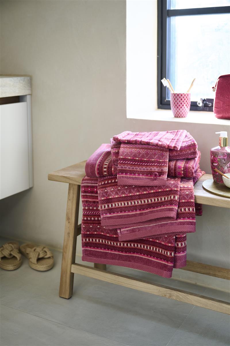 Pip Studio Geometric Print Bath Linen - Dark Pink